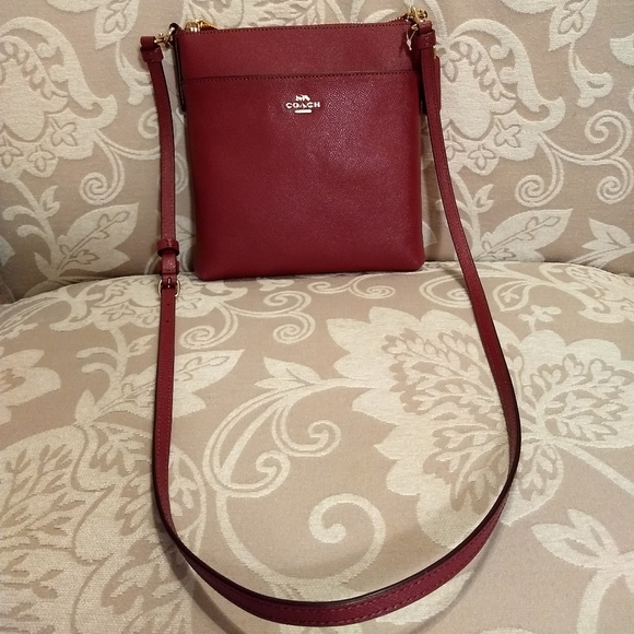 ❤️🆕🆕LIST❤️COACH KITT MESSENGER CROSSBODY - Picture 2 of 7